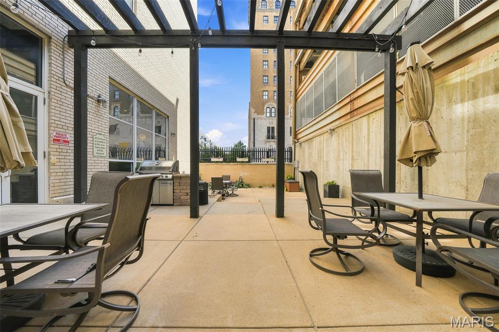 Annex Lofts Conds - Residential