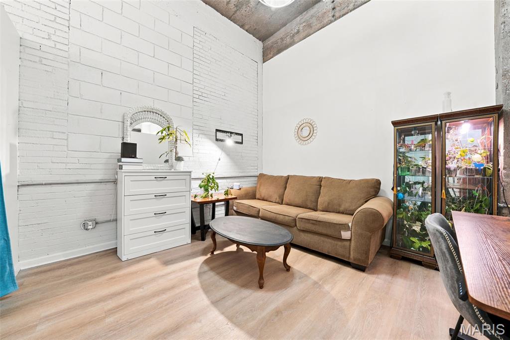 Annex Lofts Conds - Residential