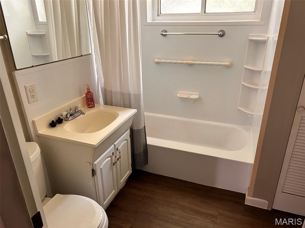 Mangans Lillian H Sub - Residential Lease