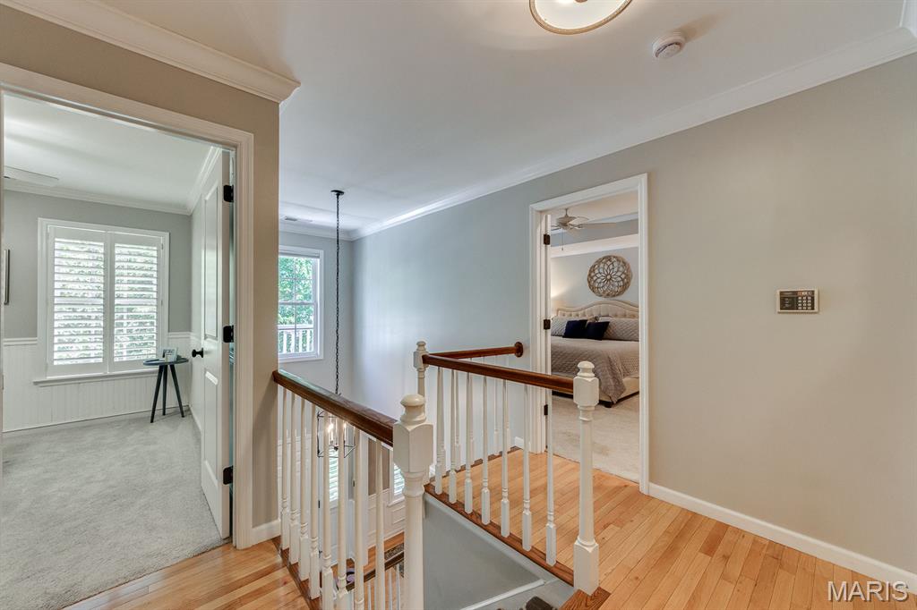 Woodview Manor Lt 14 & Charles A - Residential