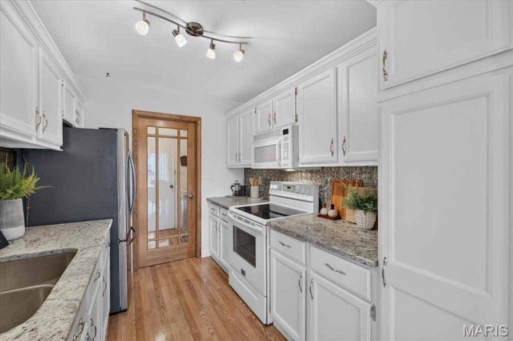 Clarkson Grove Condo - Residential