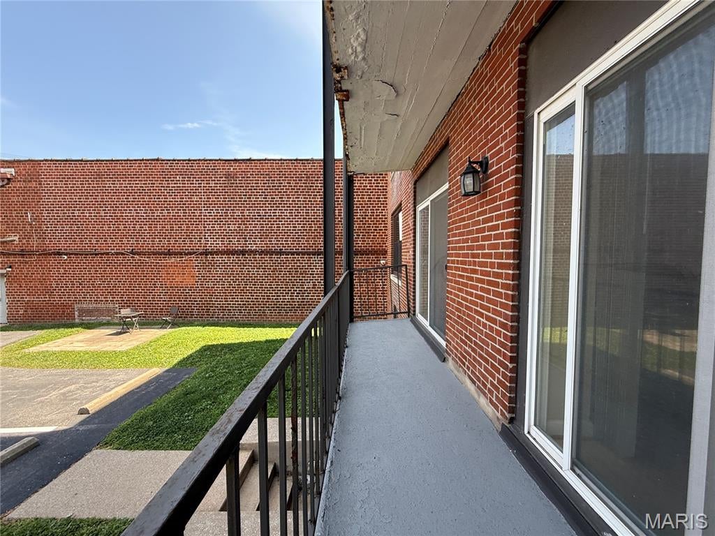 First Amendment/Pershing Ave - Residential