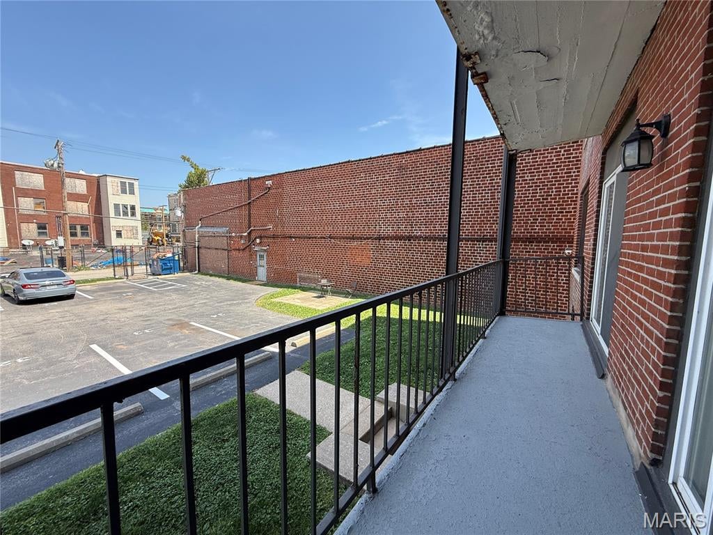 First Amendment/Pershing Ave - Residential