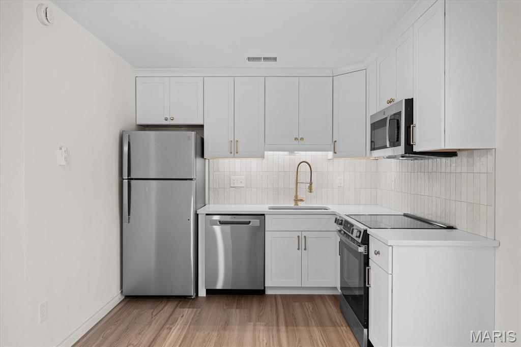 Orphan Place - Residential