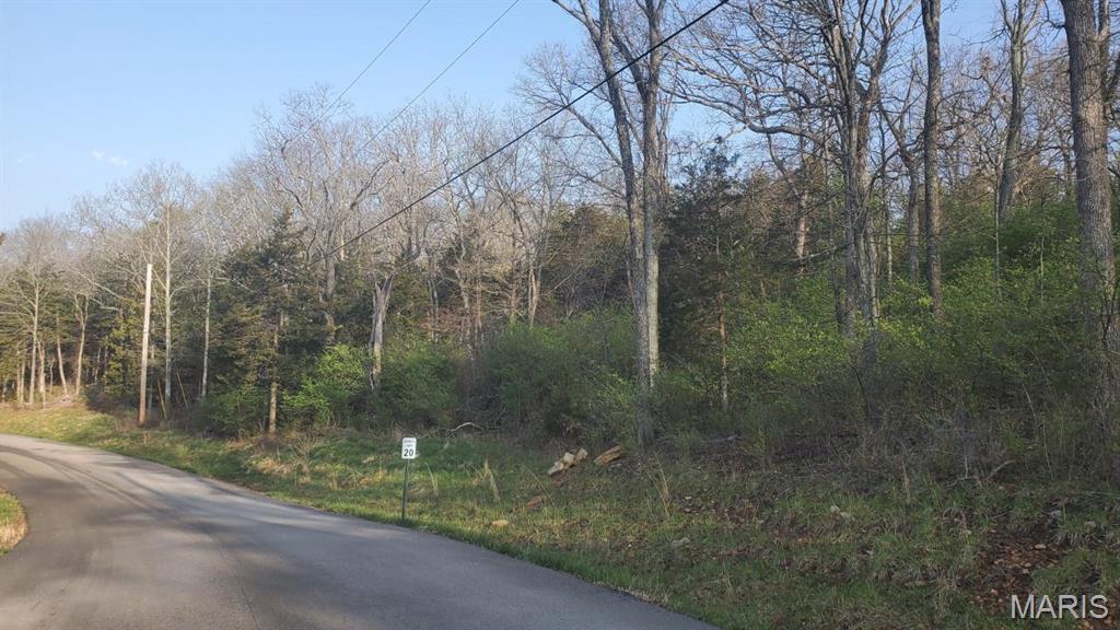 Red Oaks - Land