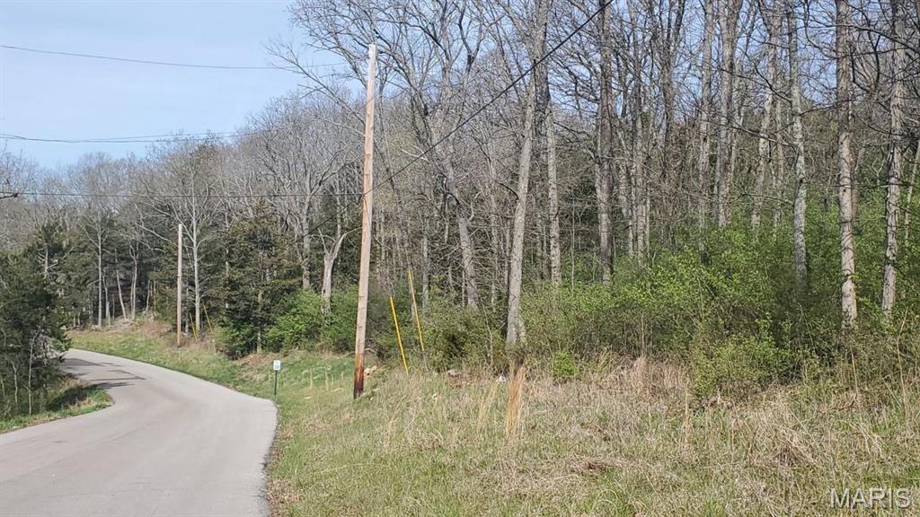 Red Oaks - Land