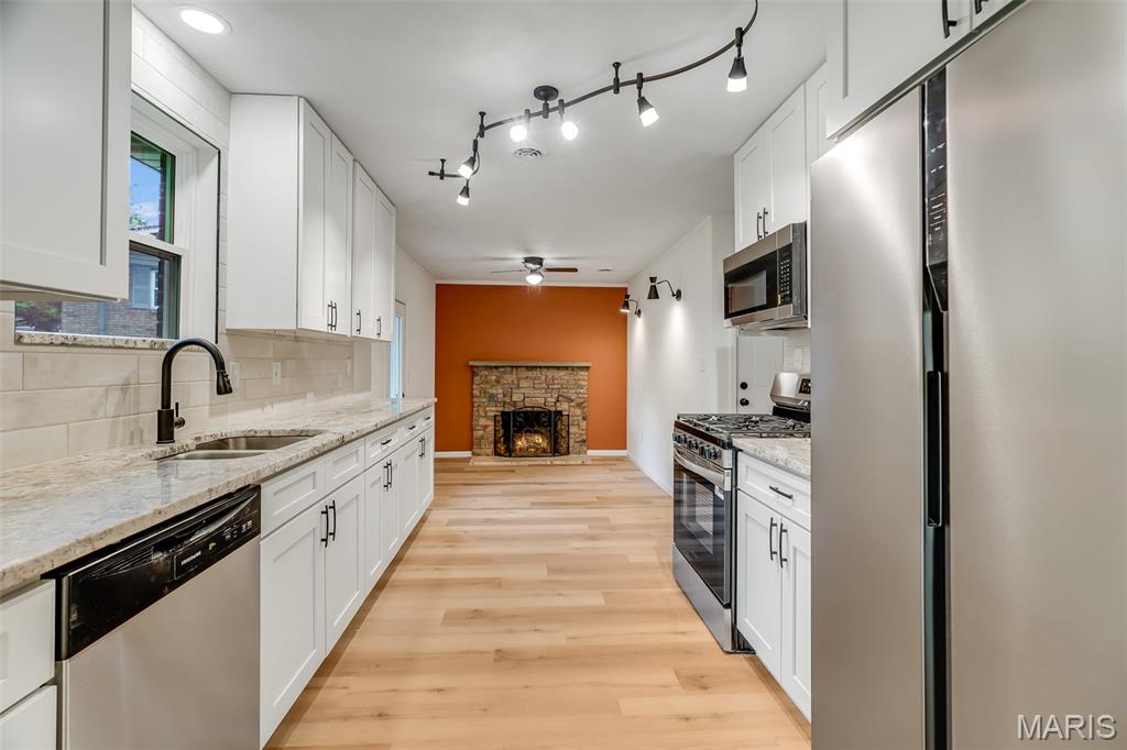 Oak Manor 3rd Add - Residential