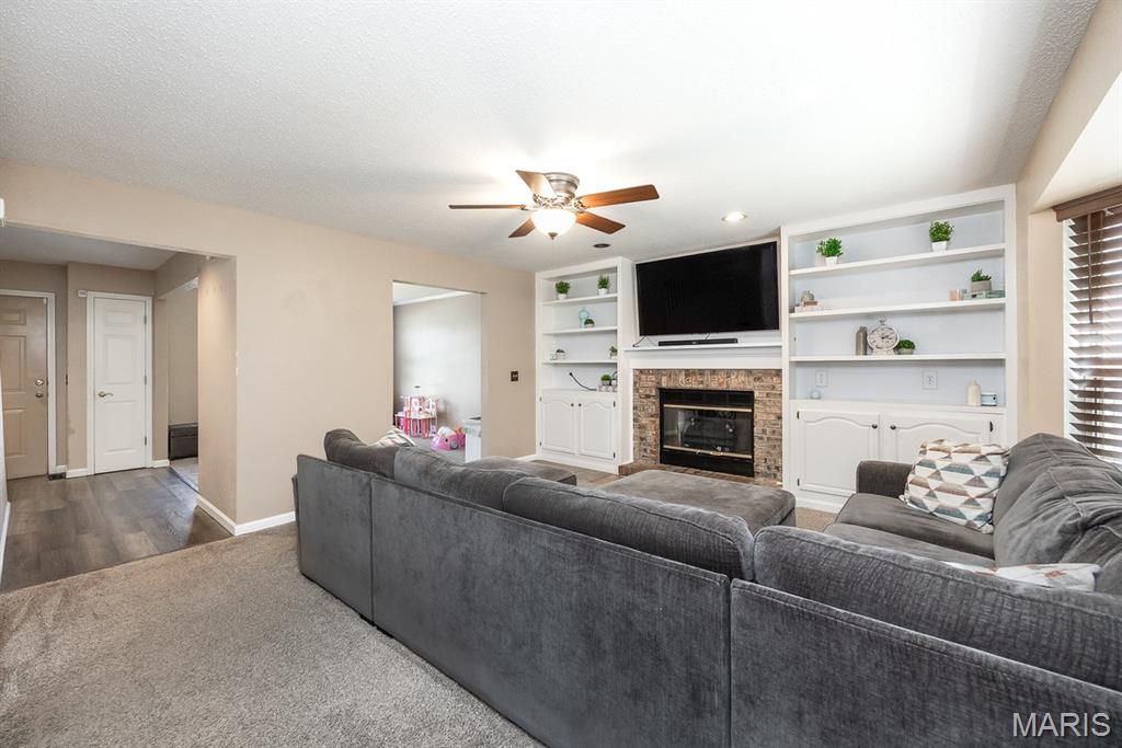 Engel Estates 1st Add - Residential