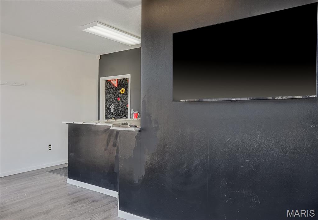 367 Bus & Professional Park Ii - Commercial Sale
