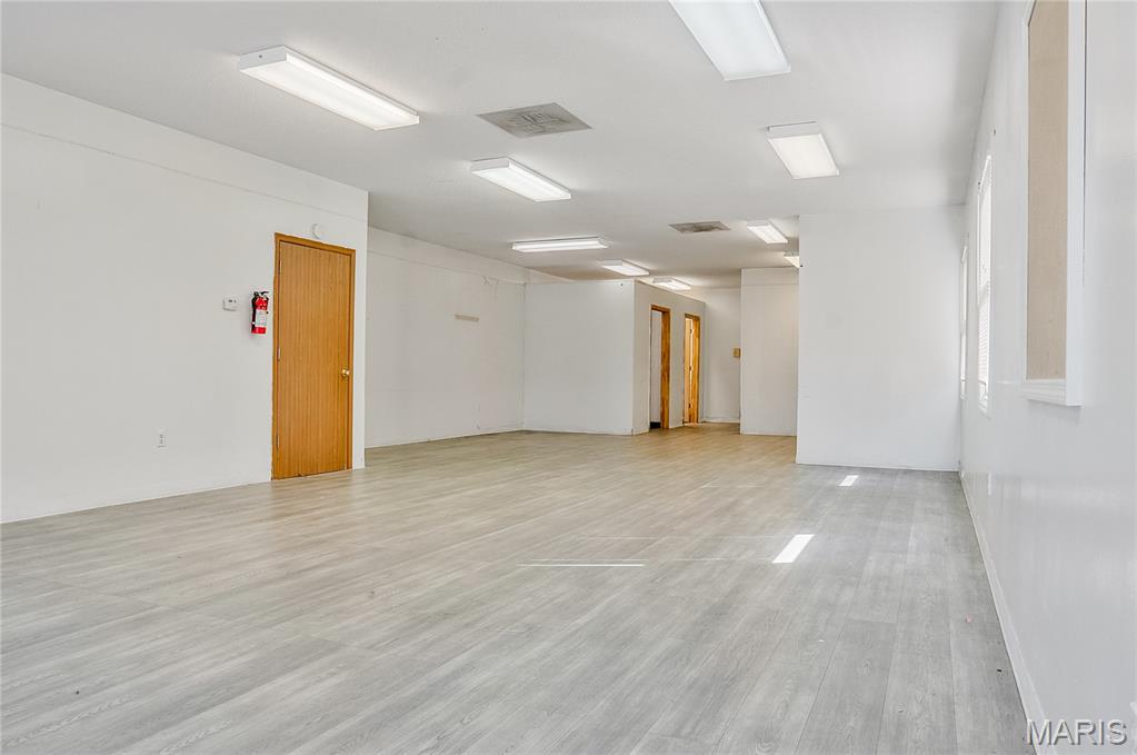 367 Bus & Professional Park Ii - Commercial Sale