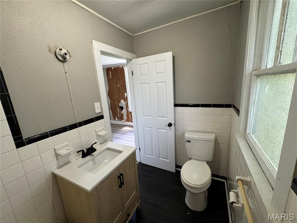John Ross Add - Residential