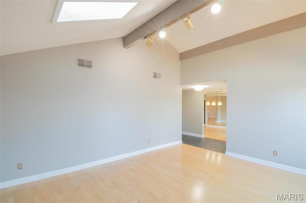 Oak Tree Farm - Residential Lease
