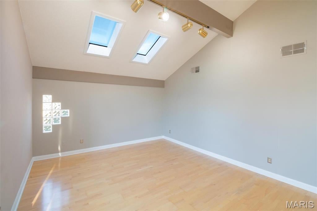 Oak Tree Farm - Residential Lease