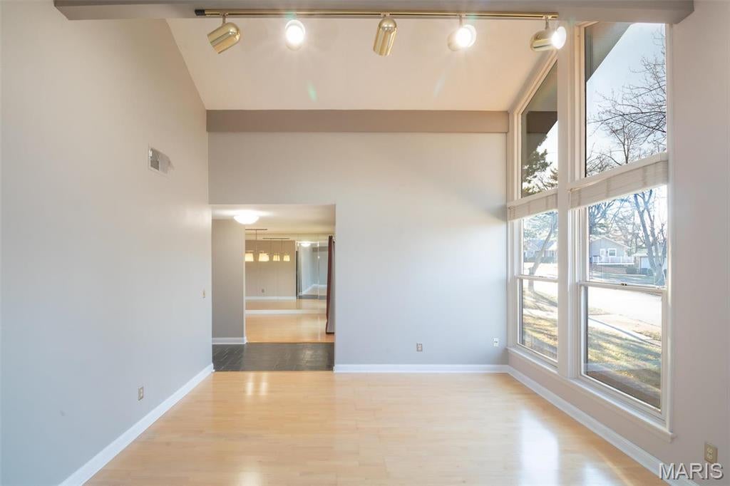 Oak Tree Farm - Residential Lease