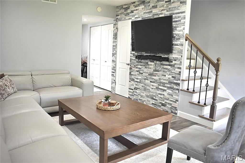 Monreale Condo - Residential