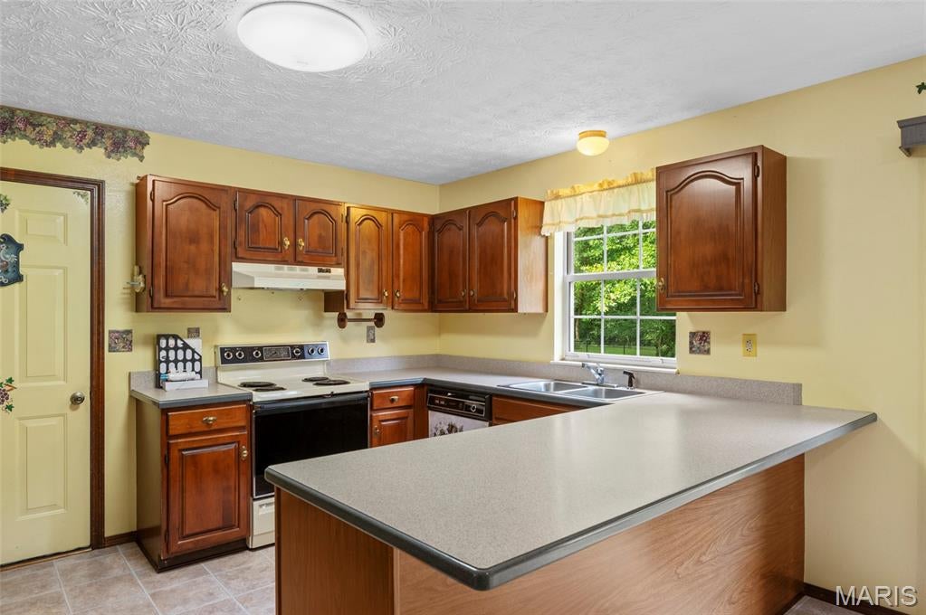 Country Village Estates - Residential