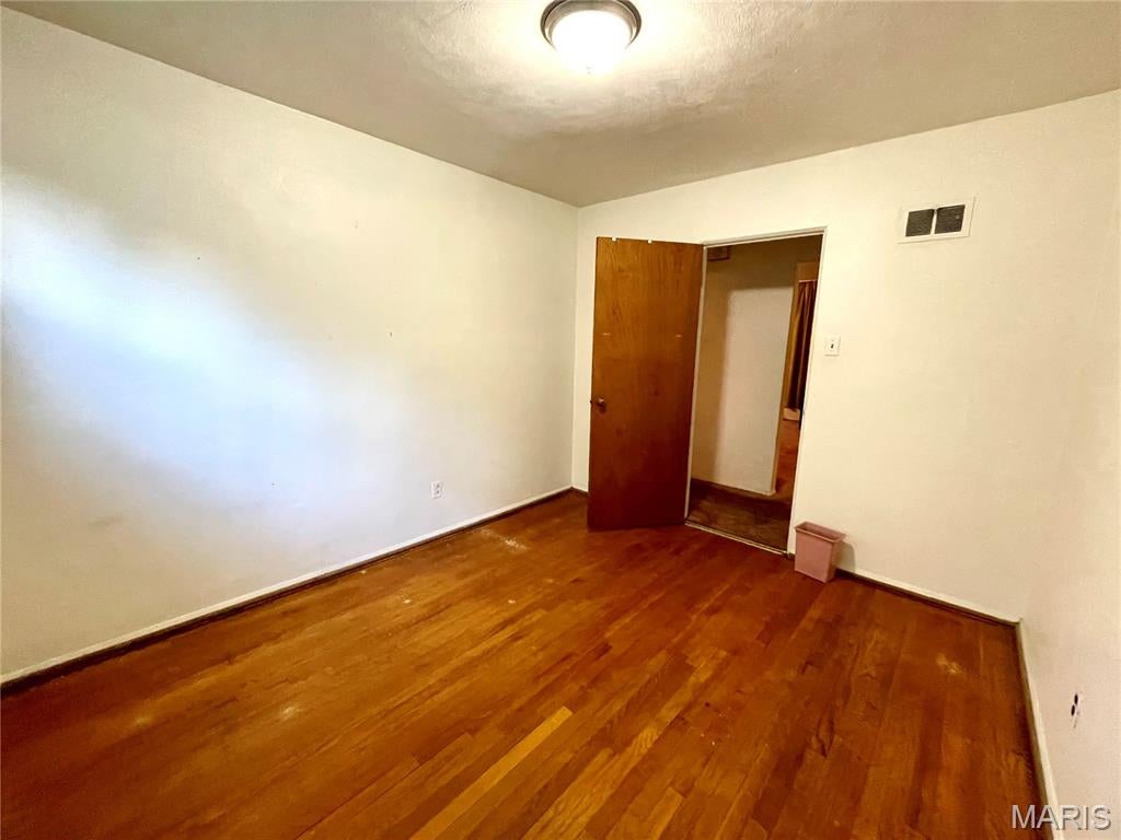 Hawthorne Manor - Residential