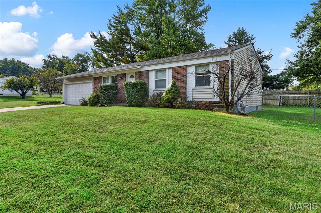 St Chas Hills #3 - Residential