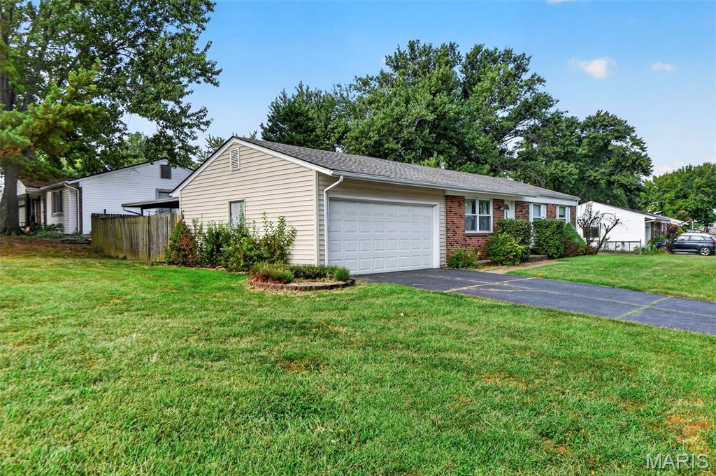 St Chas Hills #3 - Residential