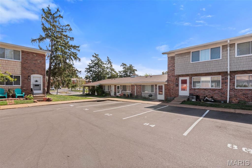 Carroll Wood Condo - Residential