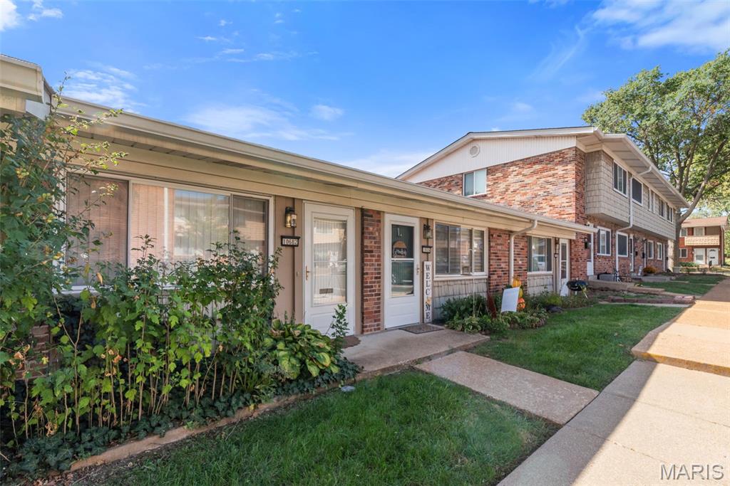 Carroll Wood Condo - Residential
