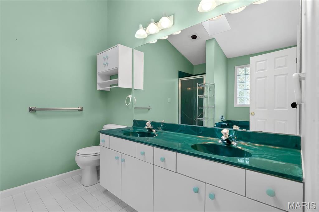 New England Village 6A - Residential