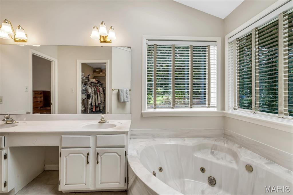 Kennerly Place - Residential