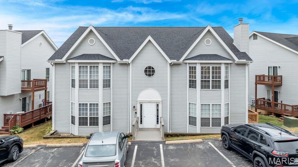 Spring Hill Farm Condo 30th - Residential