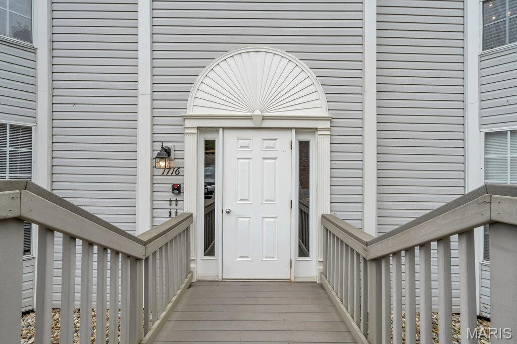 Spring Hill Farm Condo 30th - Residential