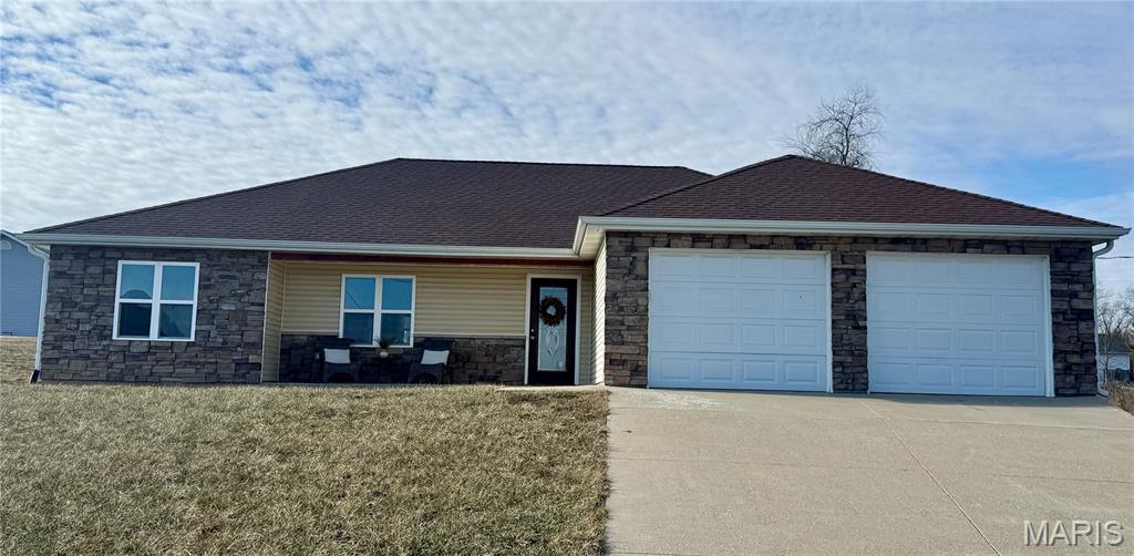 This beautiful 3-bedroom, 2-bath ranch offers the perfect blend of comfort, style, and modern updates. Built in 2018, the home features an open floor plan ideal for entertaining, along with a split-bedroom layout that provides both privacy and functionality.

The kitchen shines with brand-new quartz countertops, a new island, and plenty of space for gathering and everyday living. The primary suite serves as a peaceful retreat with a walk-in shower, while the secondary bedrooms feature new flooring and fresh, modern touches.

You’ll love the updated light fixtures and fresh paint throughout, giving the entire home a bright, move-in-ready feel. With a new roof in 2023 and thoughtful updates throughout, all that’s left to do is settle in and start making memories.