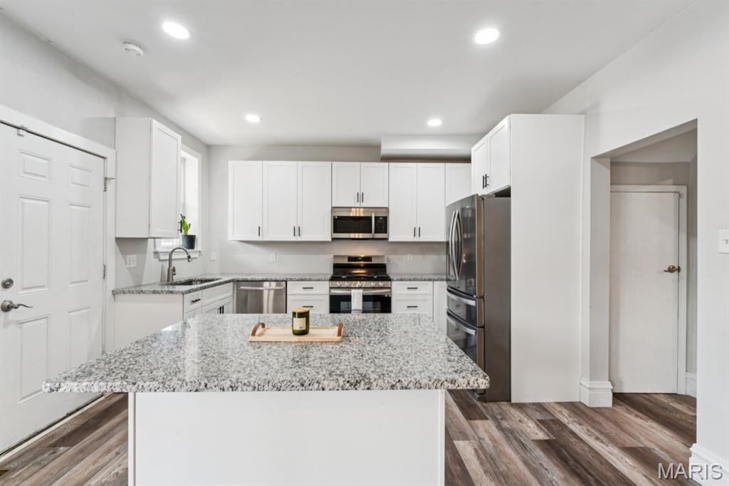 St Louis Commons Add - Residential