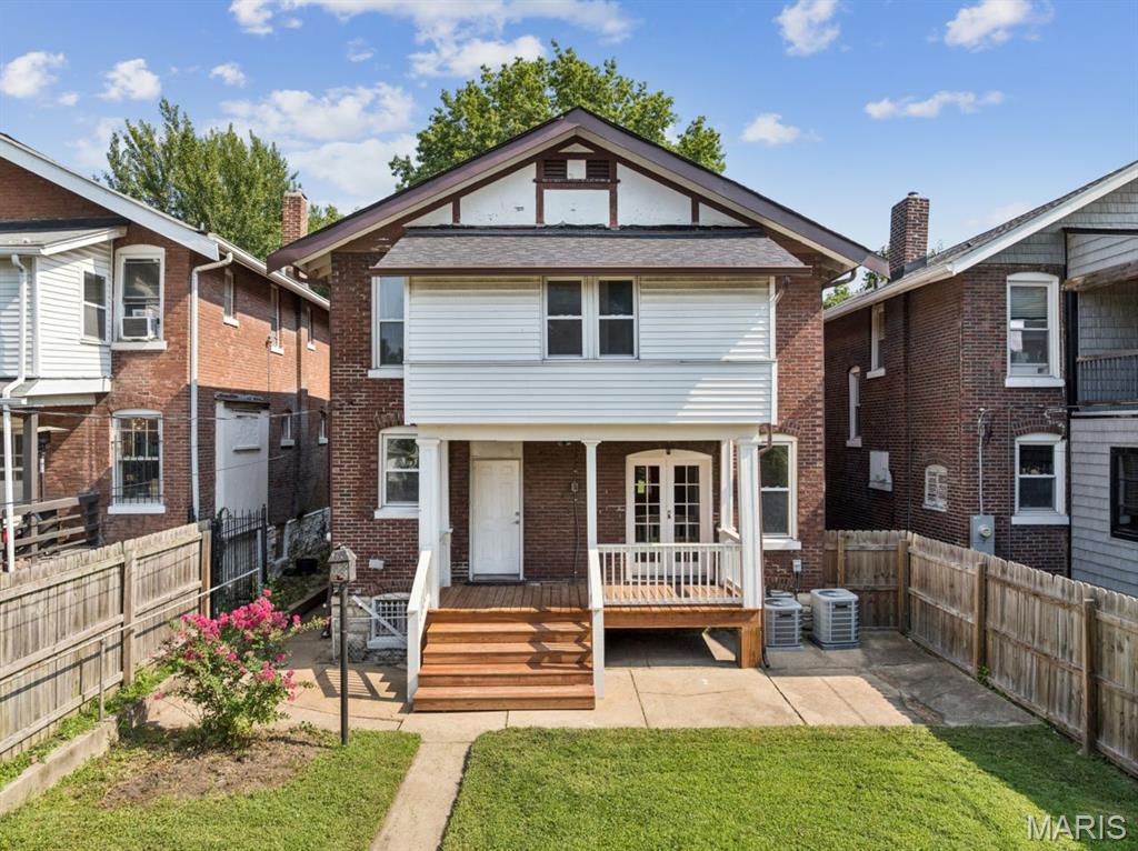 St Louis Commons Add - Residential