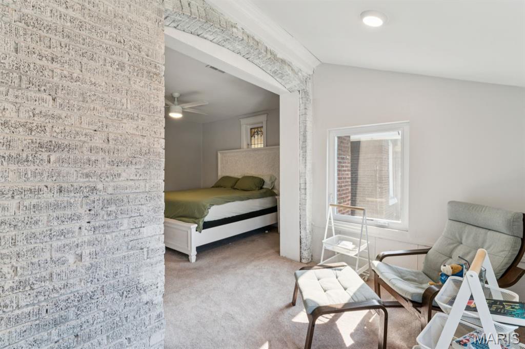 St Louis Commons Add - Residential