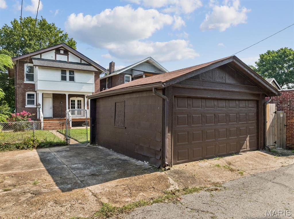 St Louis Commons Add - Residential