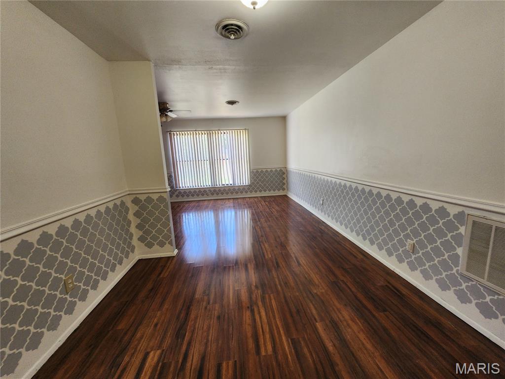 Chatelaine 3 - Residential Lease