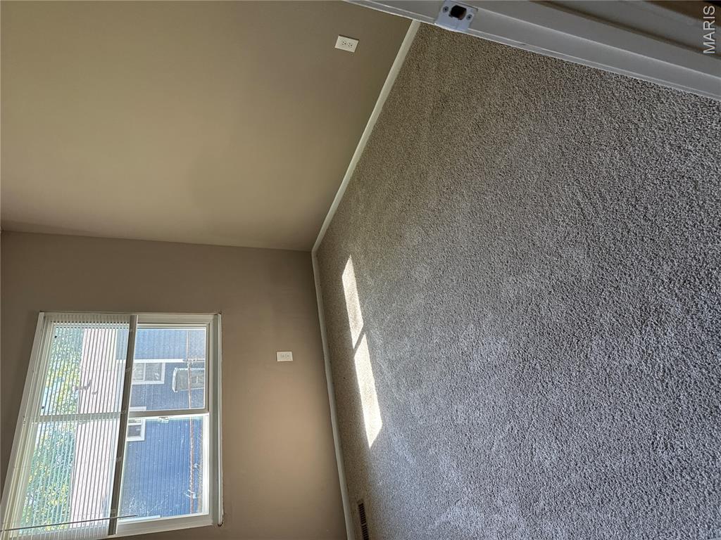 Woodside 19 - Residential