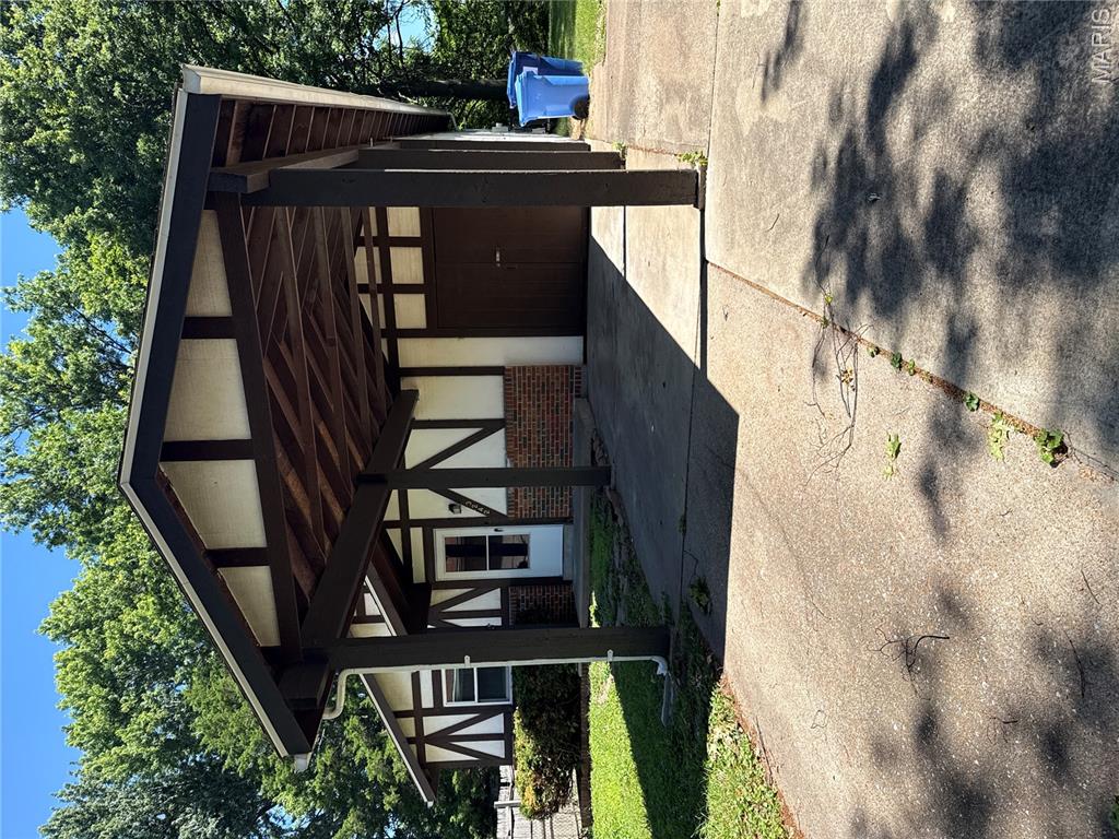 Woodside 19 - Residential