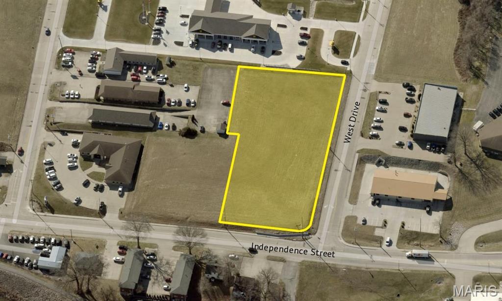 1.6 acre level, corner lot in a high traffic and visibility location at Independence and West Drive. Zoned C-2, this lot is suitable for various types of projects. All city services available.