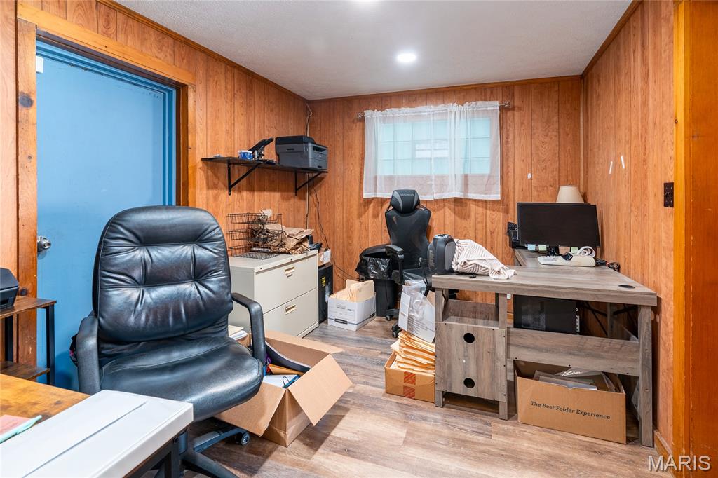 none - Commercial Sale