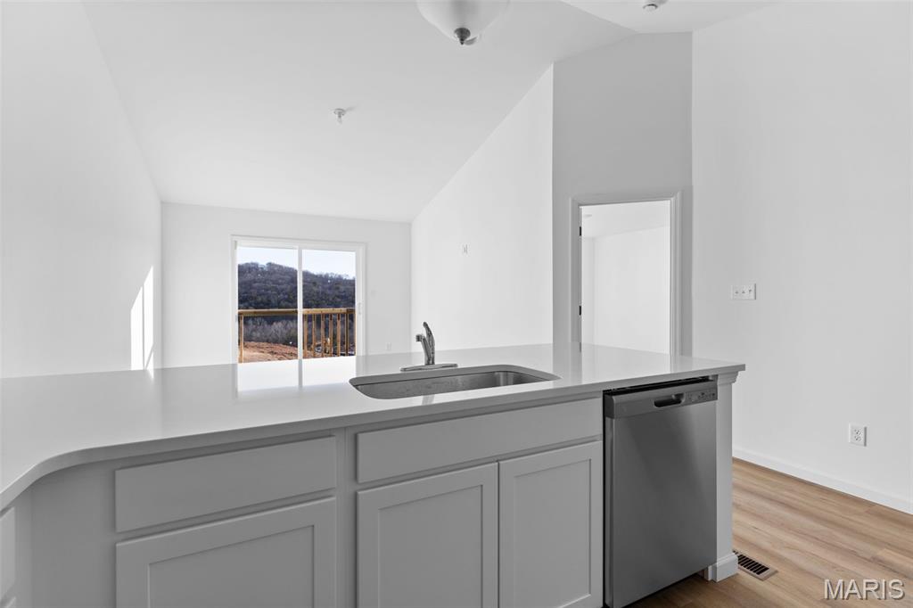 Commons at St. Andrews Meadows 18 - Residential