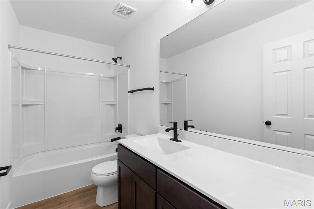 Commons at St. Andrews Meadows 18 - Residential