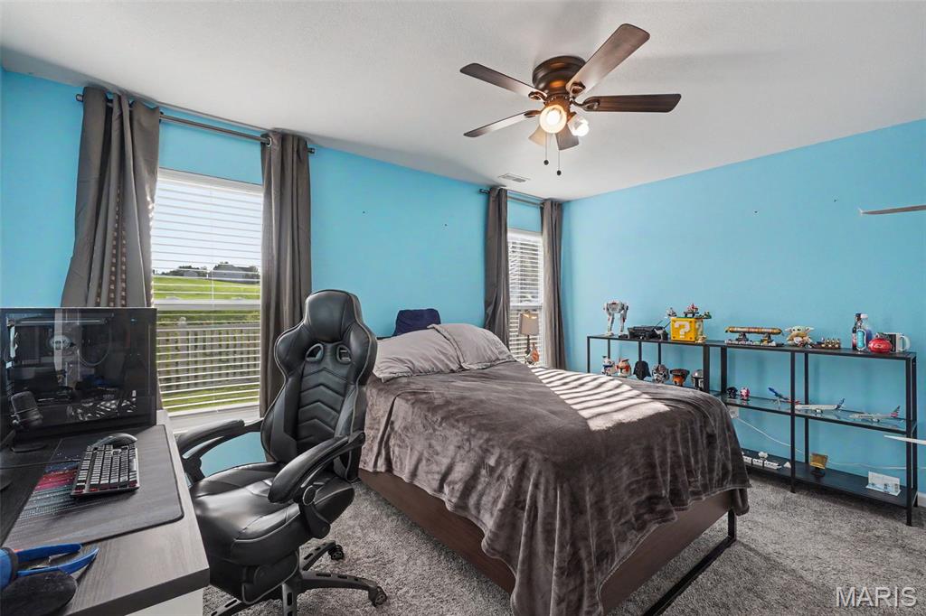 Columbia Lakes Iv - Residential