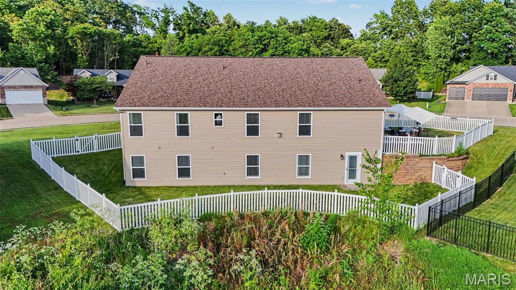 Columbia Lakes Iv - Residential