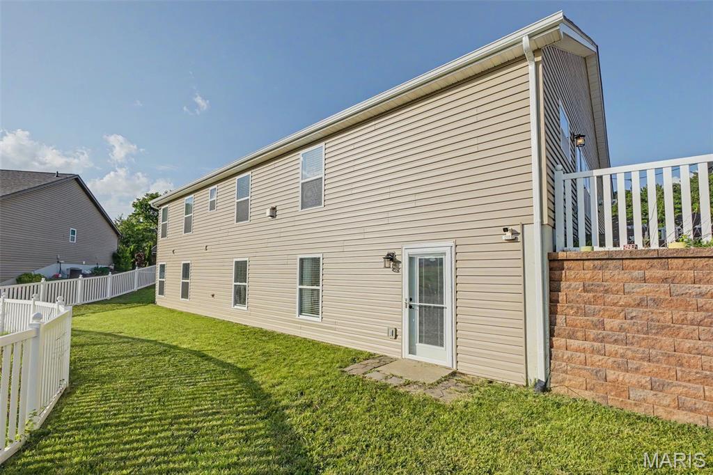 Columbia Lakes Iv - Residential