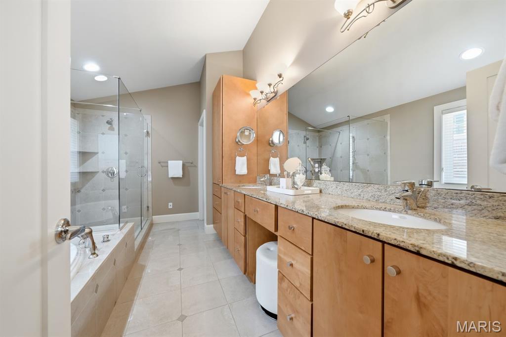 Clayton Gardens 3 - Residential