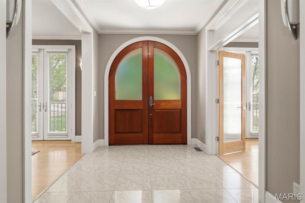 Clayton Gardens 3 - Residential