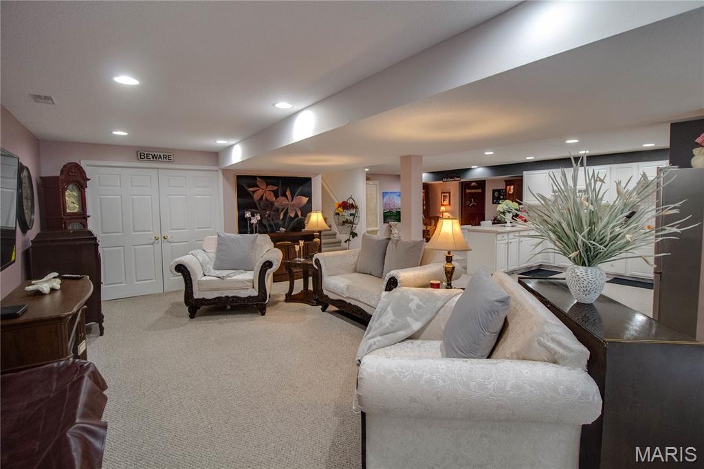 Oakbrook Hills Sub - Residential