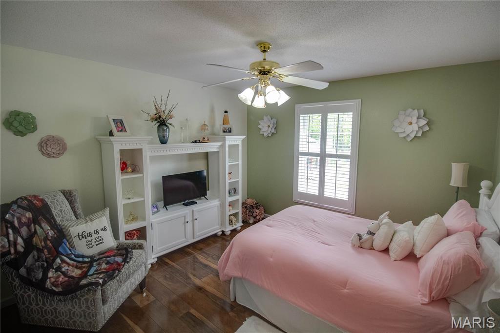 Oakbrook Hills Sub - Residential