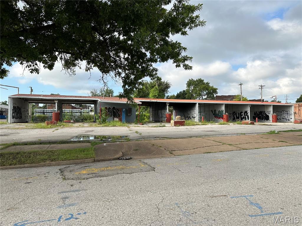 Kingsbury Add - Commercial Sale