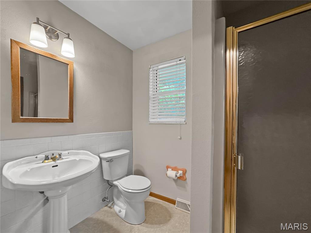 Sunset Terrace 6th Add - Residential